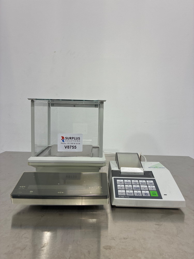 Image of Mettler Toledo PR2003DR DeltaRange Analytical Balances